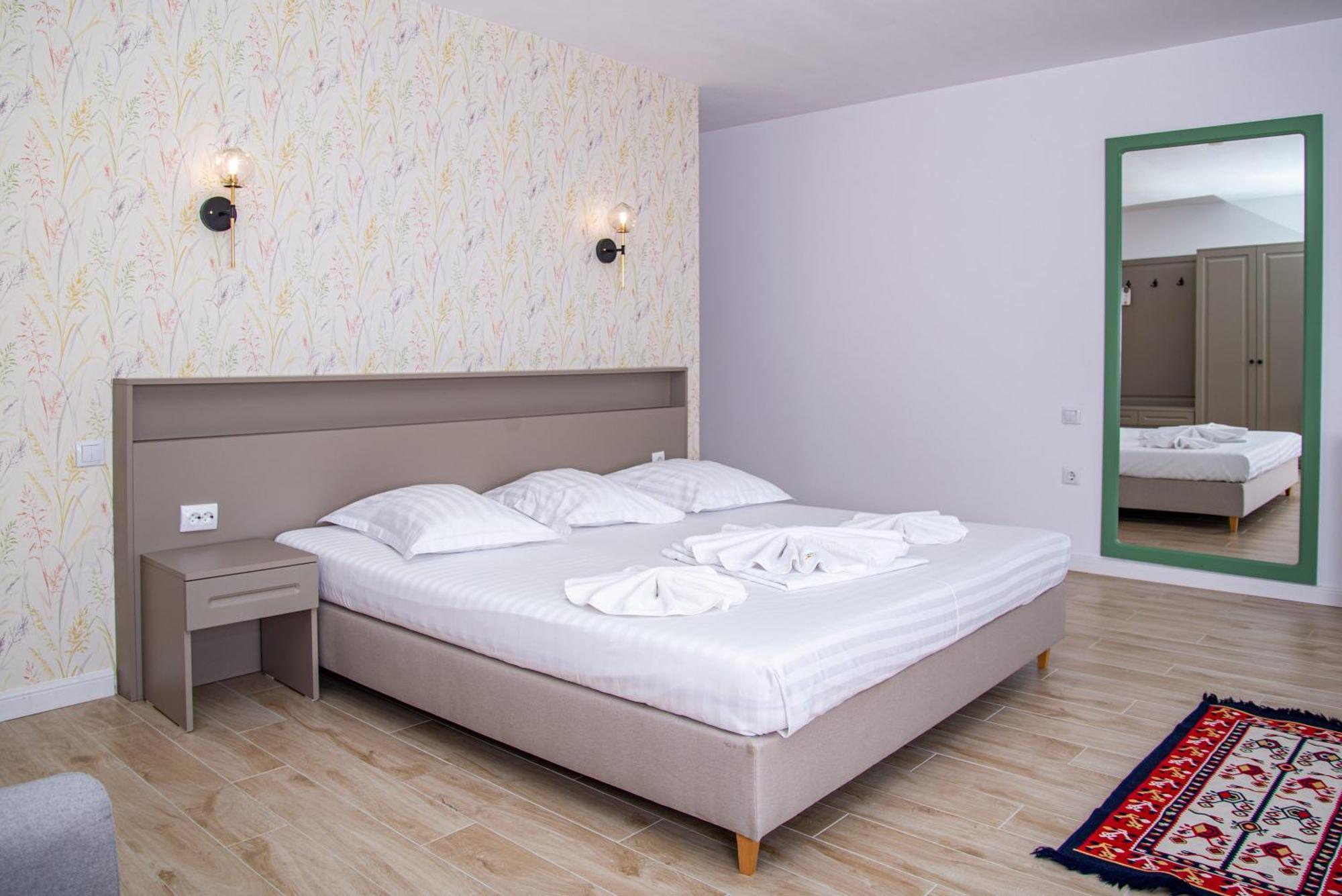 Paradis Hotel Mila Douăzeci şi Trei Eksteriør bilde