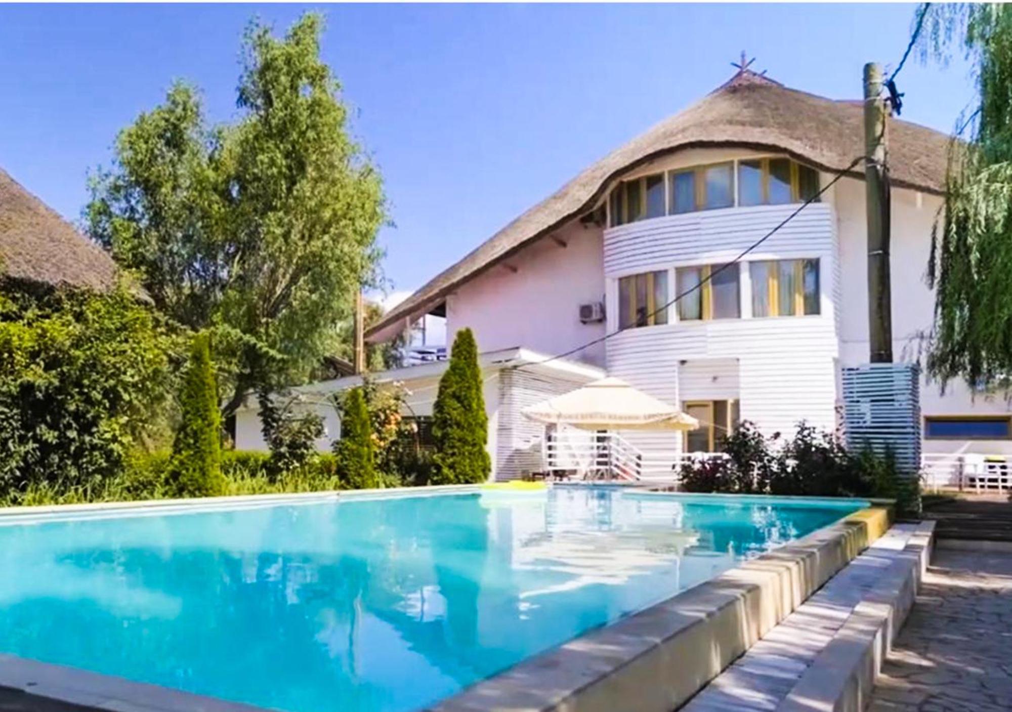 Paradis Hotel Mila Douăzeci şi Trei Eksteriør bilde