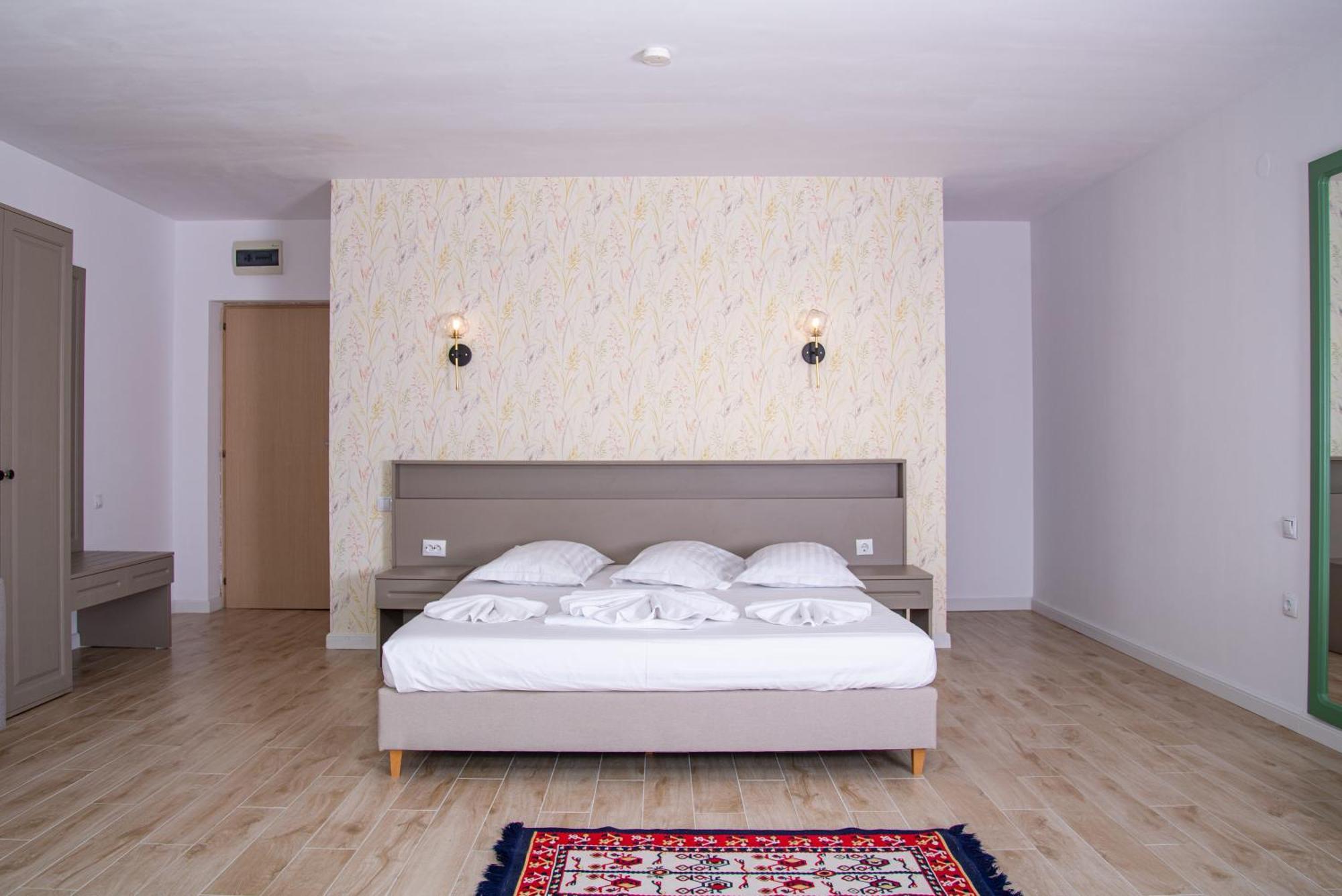 Paradis Hotel Mila Douăzeci şi Trei Eksteriør bilde