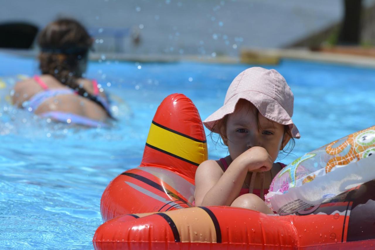 Paradis Hotel Mila Douăzeci şi Trei Eksteriør bilde